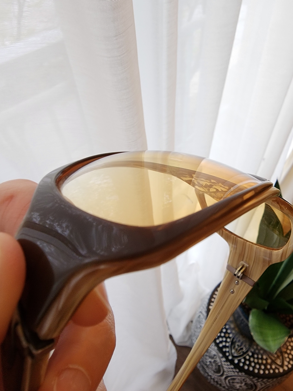 Oakley Script Brown Gradient Sunglasses with Case - Picture 6 of 9
